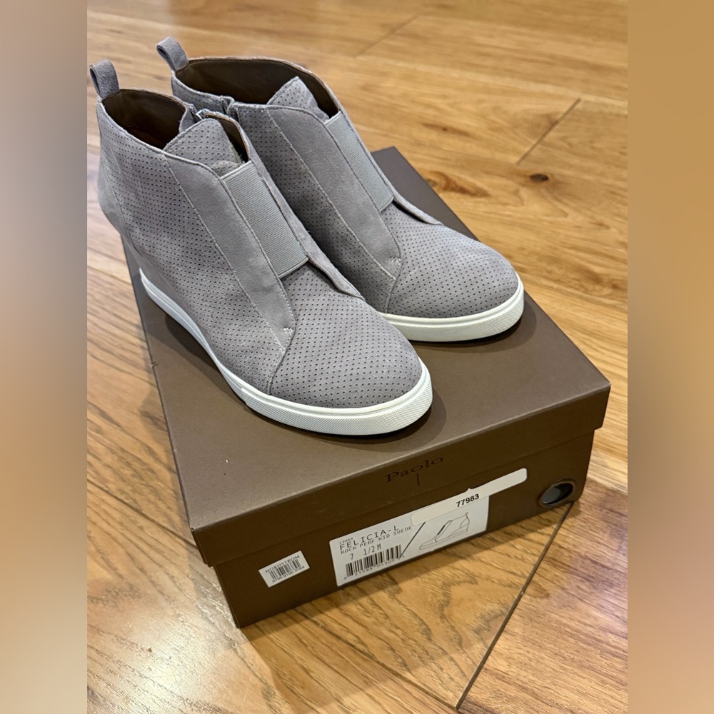 Paolo Perforated Gray Sneakers